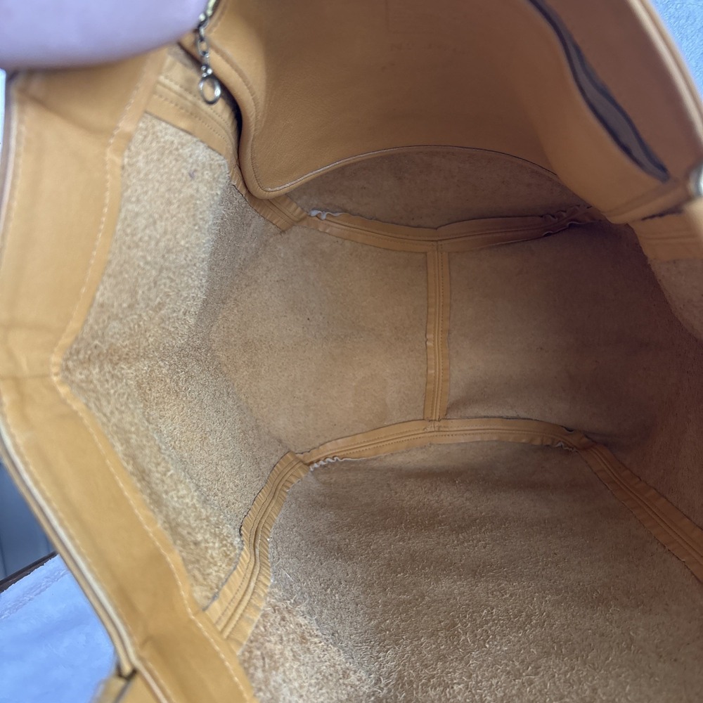 Vintage COACH Soho Duffle Tote Bag Mustard Yellow Leather Large 4082 90s USA - Picture 16 of 16